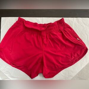 Lululemon Hotty Hot lined short